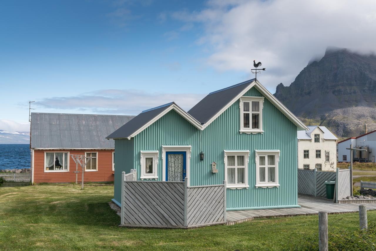 Villa The Little House Bolungarvík Esterno foto